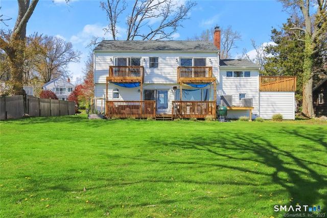 89 Kenilworth Drive West, Stamford, CT 06902