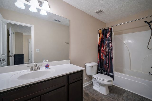 3448 Risen Star Dr, Murfreesboro, TN 37128