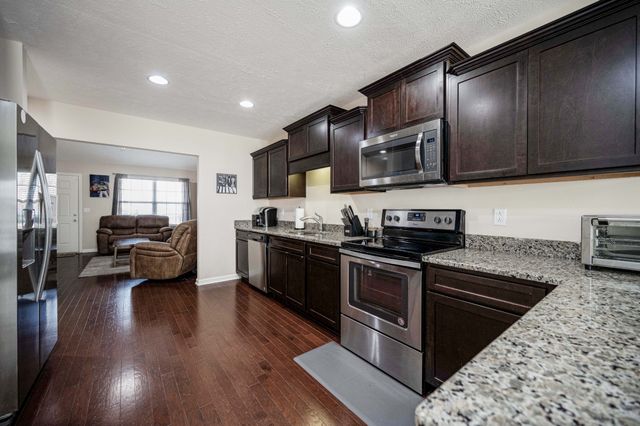 3448 Risen Star Dr, Murfreesboro, TN 37128