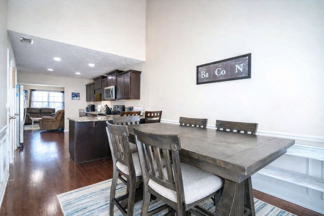 3448 Risen Star Dr, Murfreesboro, TN 37128