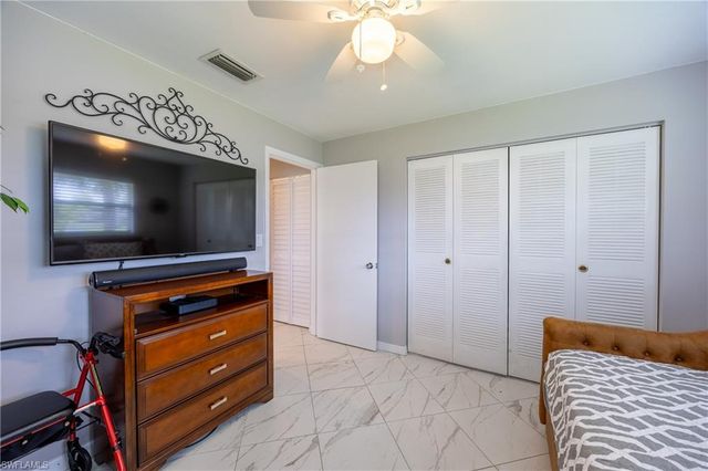 531 Pangola DR, North Fort Myers, FL 33903