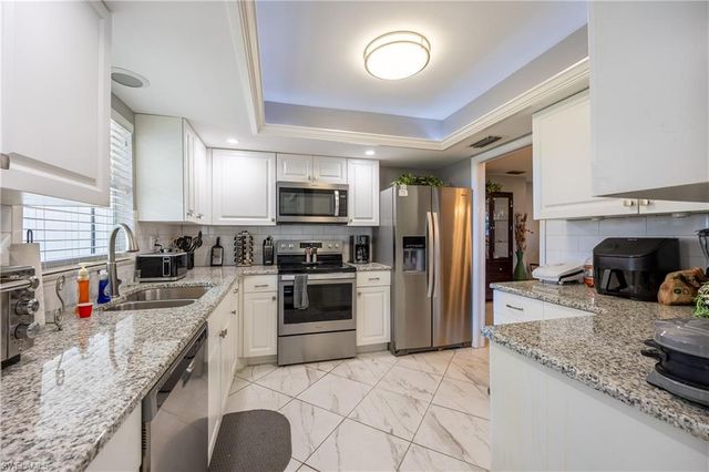 531 Pangola DR, North Fort Myers, FL 33903