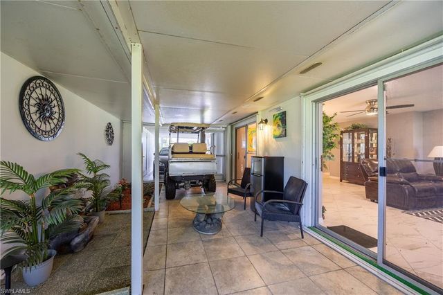 531 Pangola DR, North Fort Myers, FL 33903
