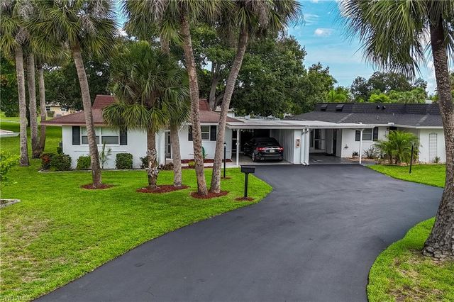531 Pangola DR, North Fort Myers, FL 33903