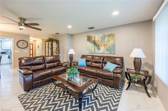 531 Pangola DR, North Fort Myers, FL 33903
