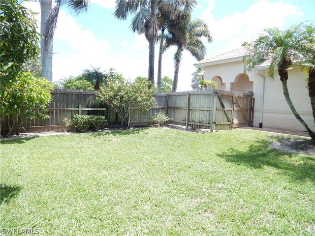 770 105th AVE N, Naples, FL 34108
