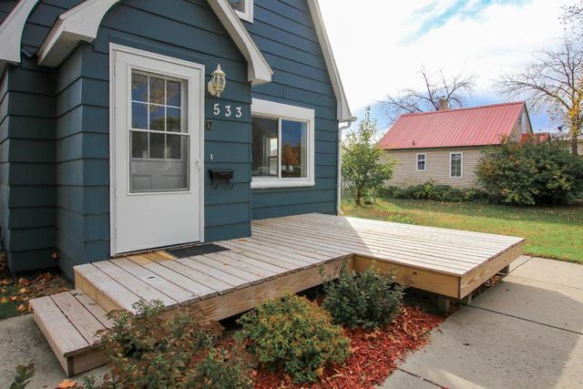 533 Huron Street SE, Hutchinson, MN 55350