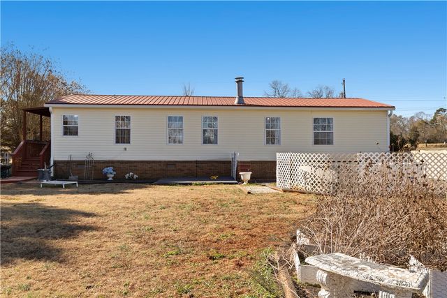 811 Pine Grove Road, Seneca, SC 29678