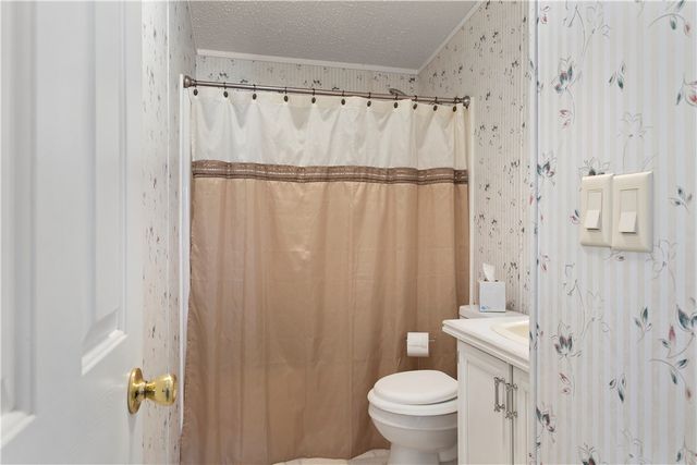 811 Pine Grove Road, Seneca, SC 29678