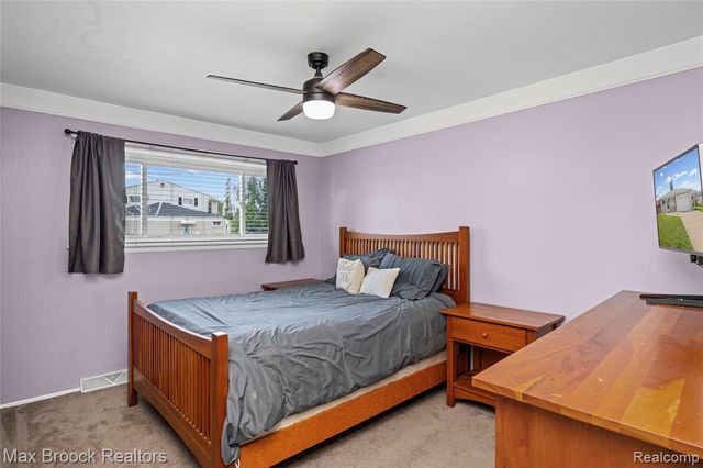 29501 Van Laan Drive, Warren, MI 48092