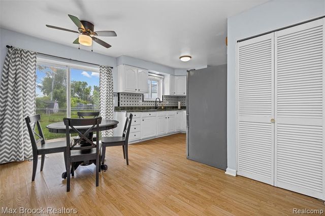 29501 Van Laan Drive, Warren, MI 48092