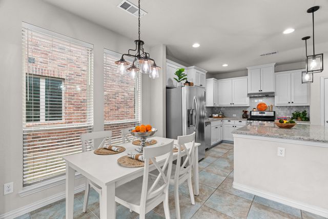 921 Montgomery Way, Argyle, TX 76226