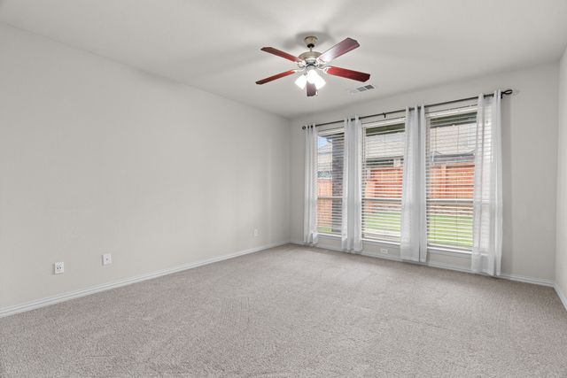 921 Montgomery Way, Argyle, TX 76226