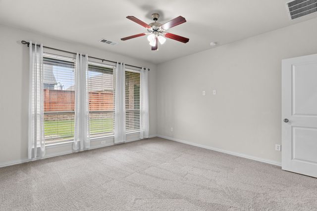 921 Montgomery Way, Argyle, TX 76226