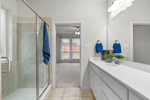921 Montgomery Way, Argyle, TX 76226