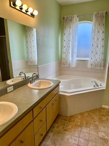 4025 OAK PRESERVE DRIVE, Winter Haven, FL 33880