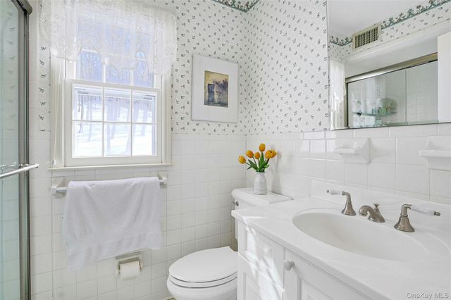 270 Law Road, Briarcliff Manor, NY 10510