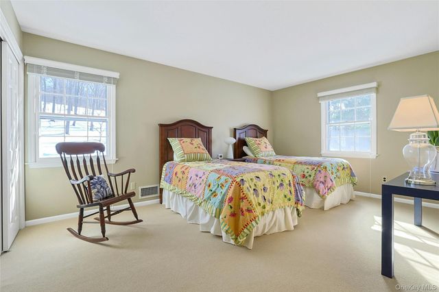 270 Law Road, Briarcliff Manor, NY 10510