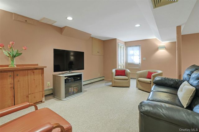 270 Law Road, Briarcliff Manor, NY 10510