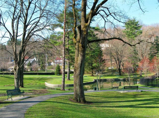 270 Law Road, Briarcliff Manor, NY 10510