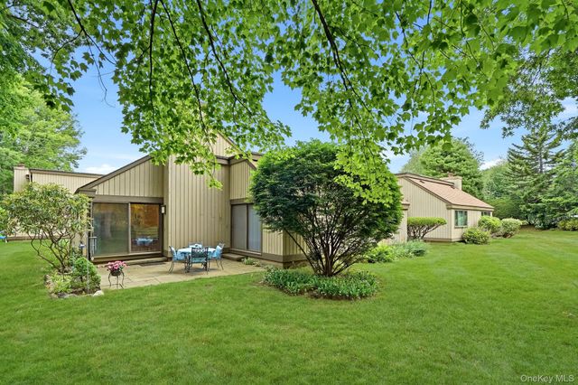 103 Heritage Hills B, Somers, NY 10589