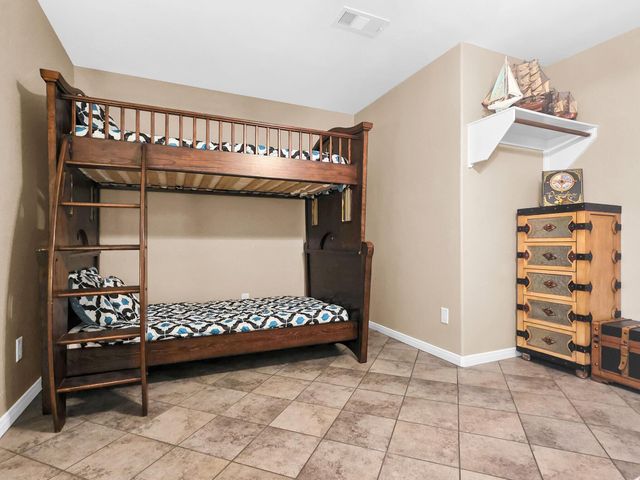 964 S Selwyn Road, Crystal Beach, TX 77650