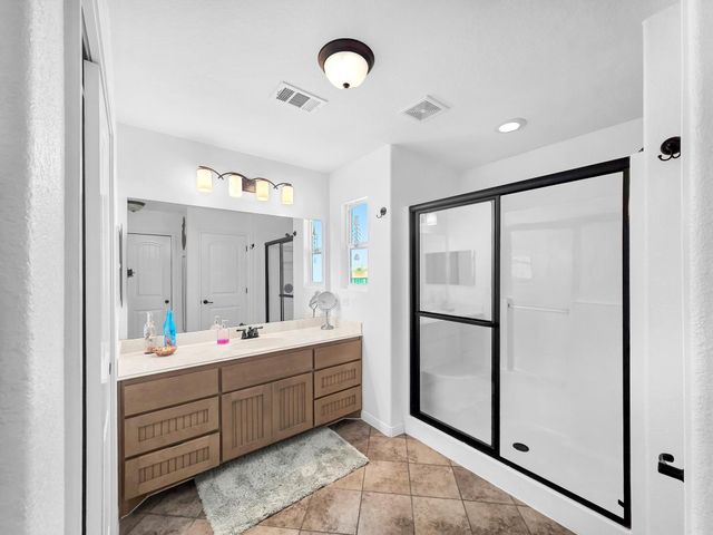 964 S Selwyn Road, Crystal Beach, TX 77650