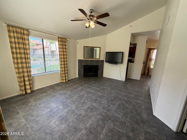 7008 E Gold Dust Avenue 124, Paradise Valley, AZ 85253