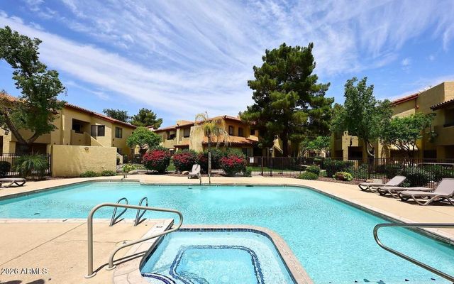 7008 E Gold Dust Avenue 124, Paradise Valley, AZ 85253