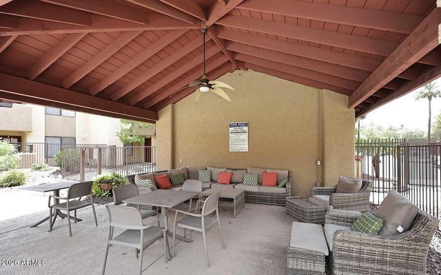7008 E Gold Dust Avenue 124, Paradise Valley, AZ 85253