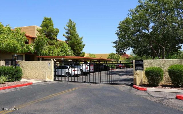 7008 E Gold Dust Avenue 124, Paradise Valley, AZ 85253
