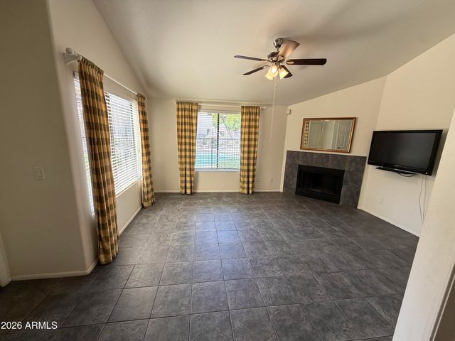 7008 E Gold Dust Avenue 124, Paradise Valley, AZ 85253