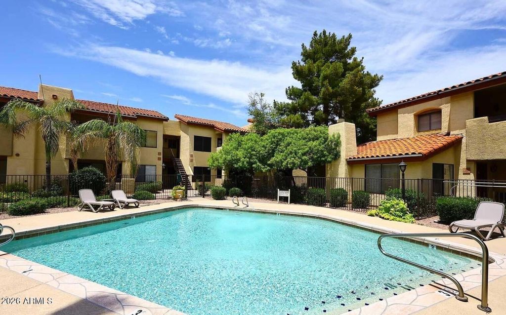 7008 E Gold Dust Avenue 124, Paradise Valley, AZ 85253