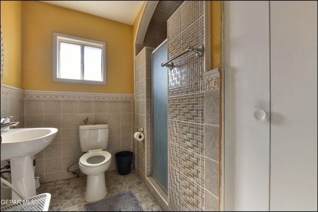 8401 De Alva Drive, Canutillo, TX 79835