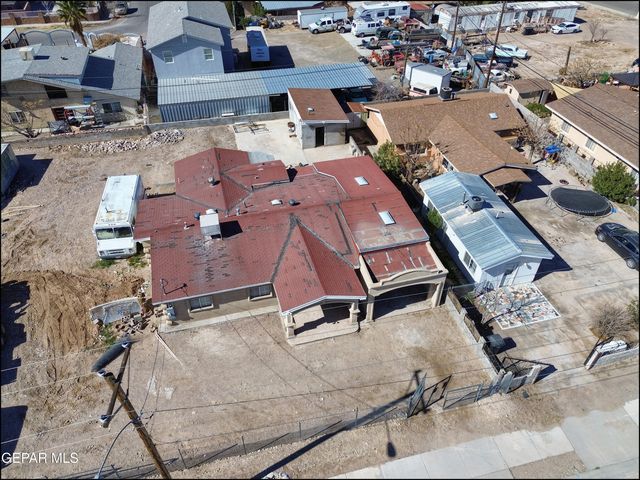 8401 De Alva Drive, Canutillo, TX 79835