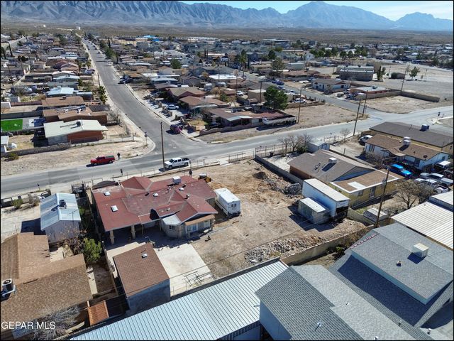 8401 De Alva Drive, Canutillo, TX 79835