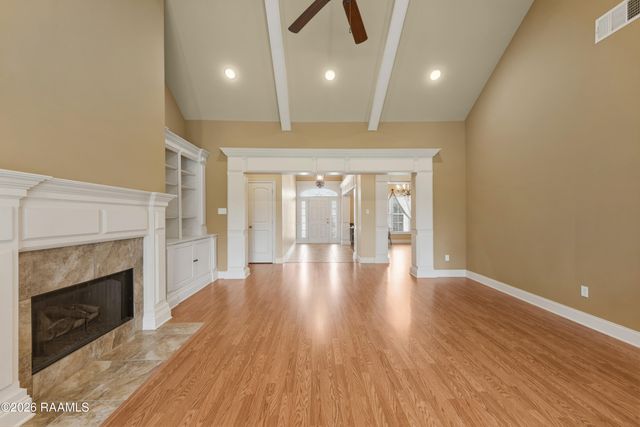 122 Grandview Terrace Drive, Youngsville, LA 70592