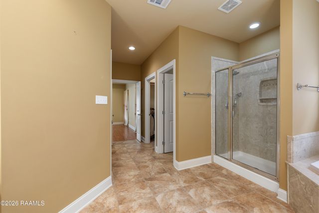 122 Grandview Terrace Drive, Youngsville, LA 70592