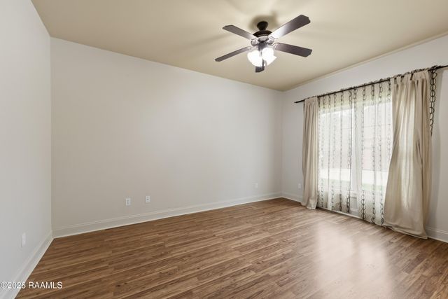 122 Grandview Terrace Drive, Youngsville, LA 70592