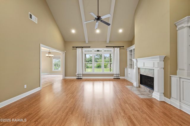 122 Grandview Terrace Drive, Youngsville, LA 70592