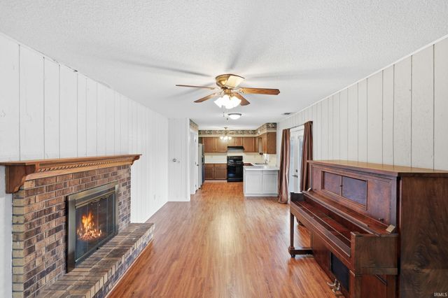 15128 Mercury Lane, Huntertown, IN 46748