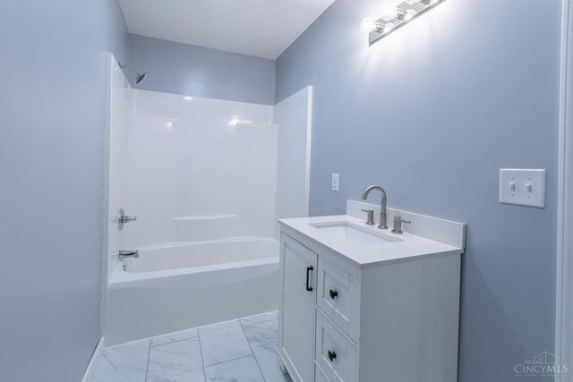 224 High Street, Peebles, OH 45660