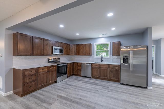 224 High Street, Peebles, OH 45660