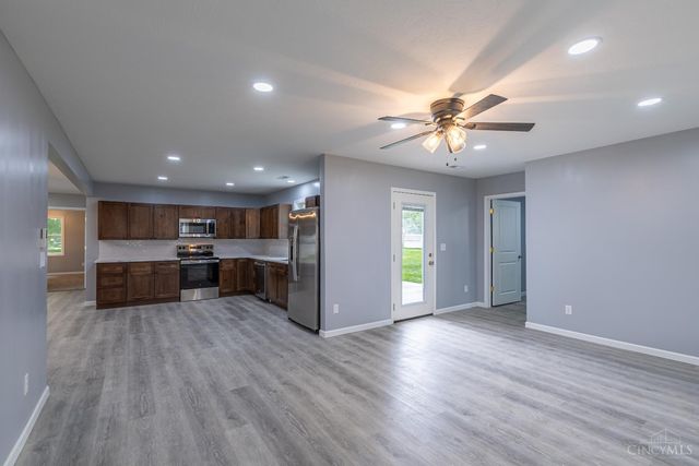 224 High Street, Peebles, OH 45660