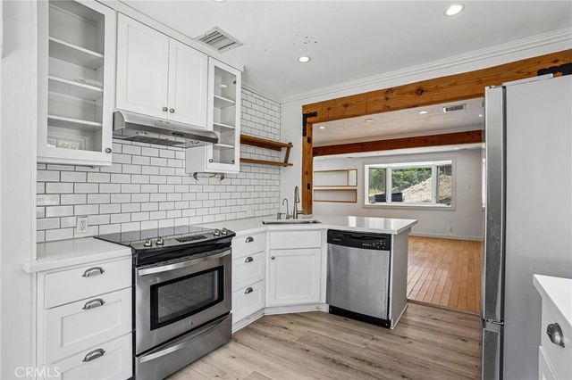 9305 Notre Dame, Chatsworth, CA 91311