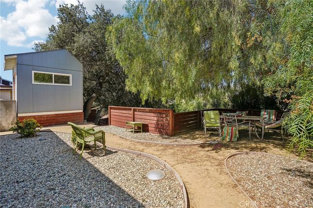 9305 Notre Dame, Chatsworth, CA 91311