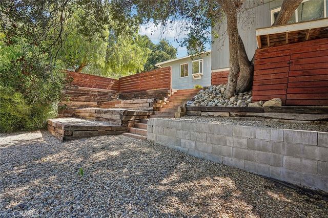 9305 Notre Dame, Chatsworth, CA 91311