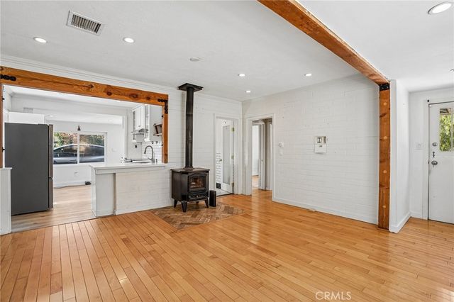 9305 Notre Dame, Chatsworth, CA 91311