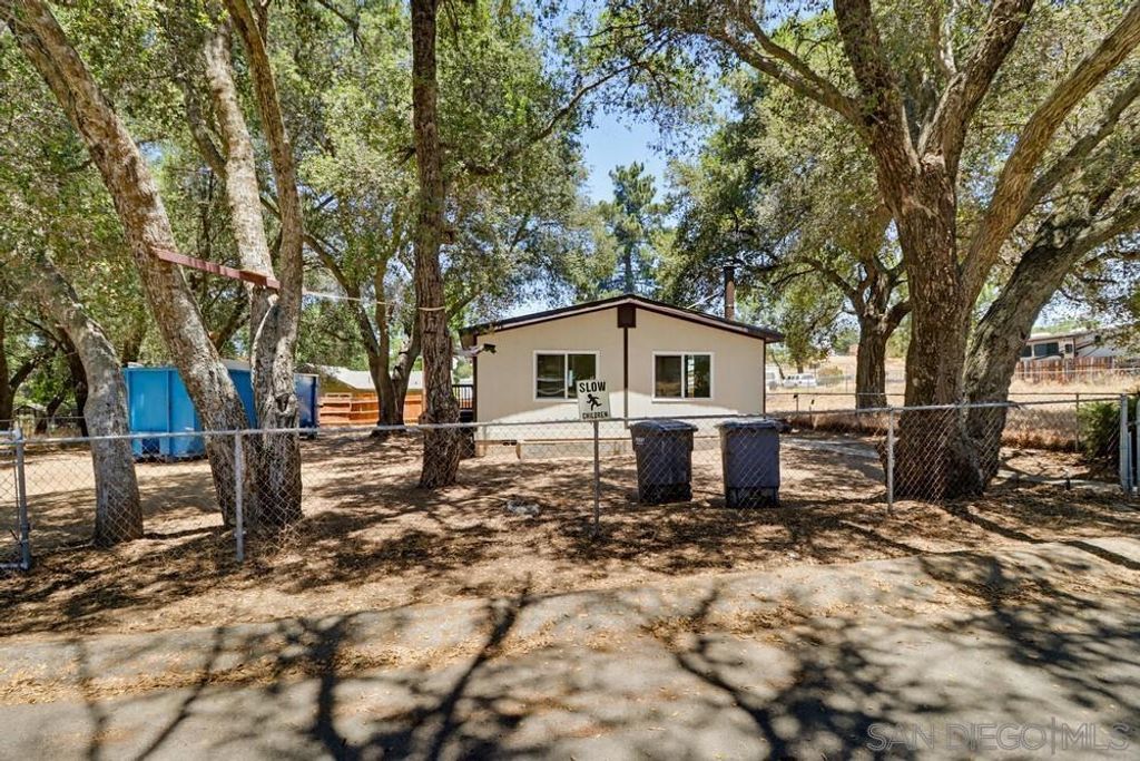 Image 21 of property listing at 29430 Cleveland Forest, Campo, CA 91906