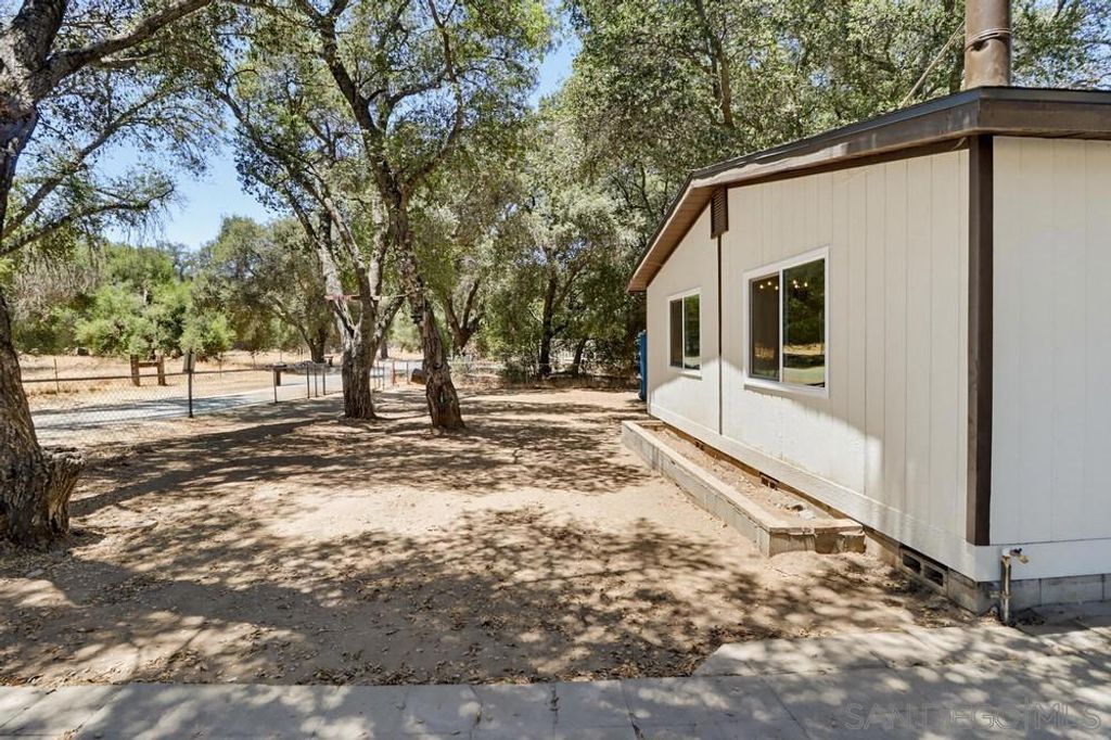 Image 22 of property listing at 29430 Cleveland Forest, Campo, CA 91906